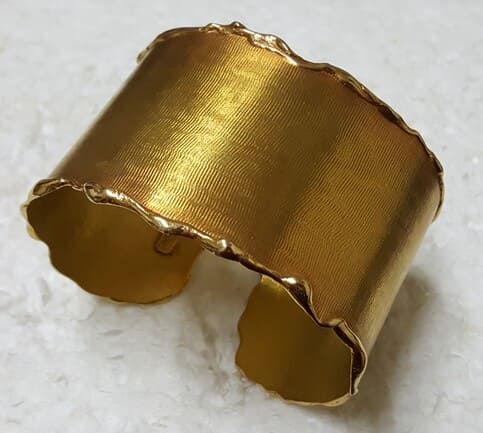 brazalete dorado